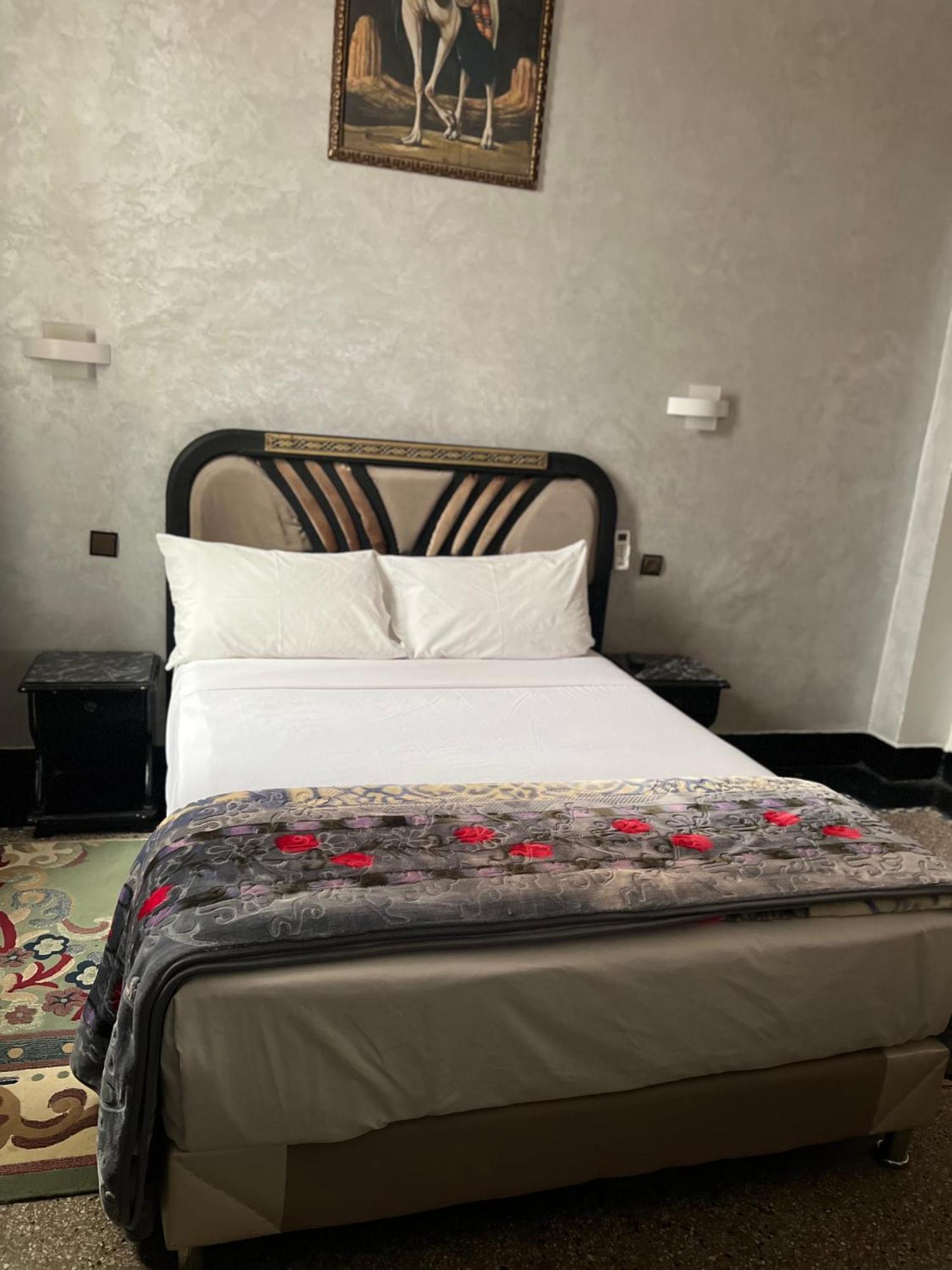 Amor Hotel Fez Esterno foto