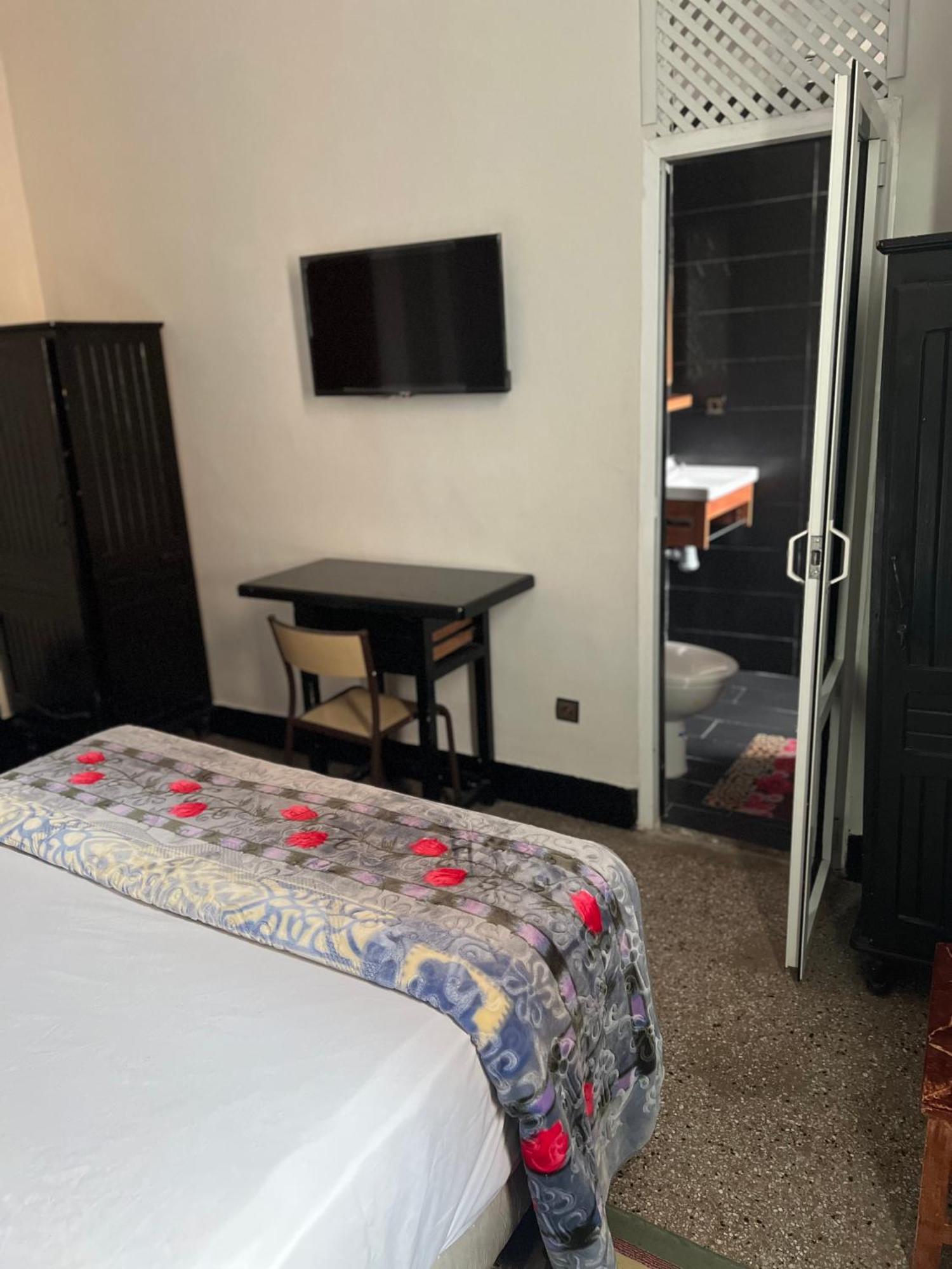 Amor Hotel Fez Esterno foto